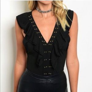 🆕 NWOT Black Cross Back Body Suit 🆕